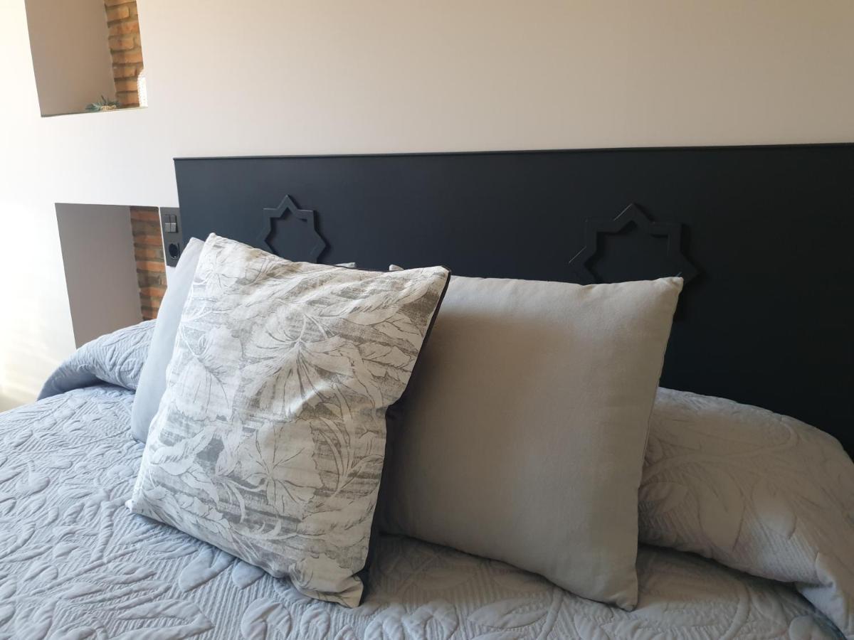 Apartamentos Turia Teruel Esterno foto
